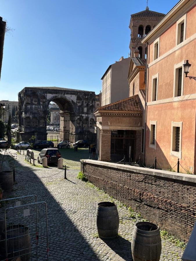 Shabby Roman Studio- Ai Fori Imperiali Exteriör bild